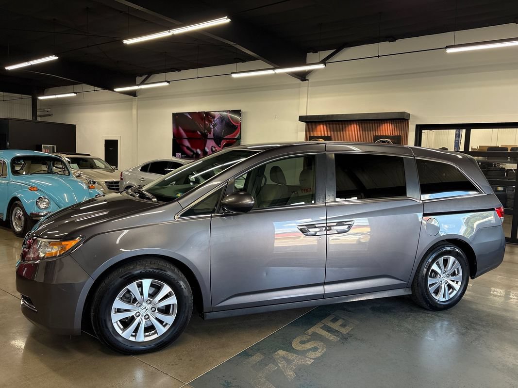 Used 2016 Honda Odyssey EX image 4