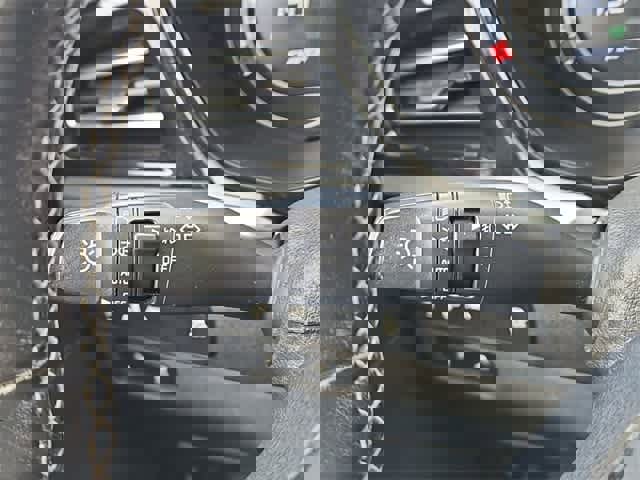 Used 2022 Kia Niro EX image 27