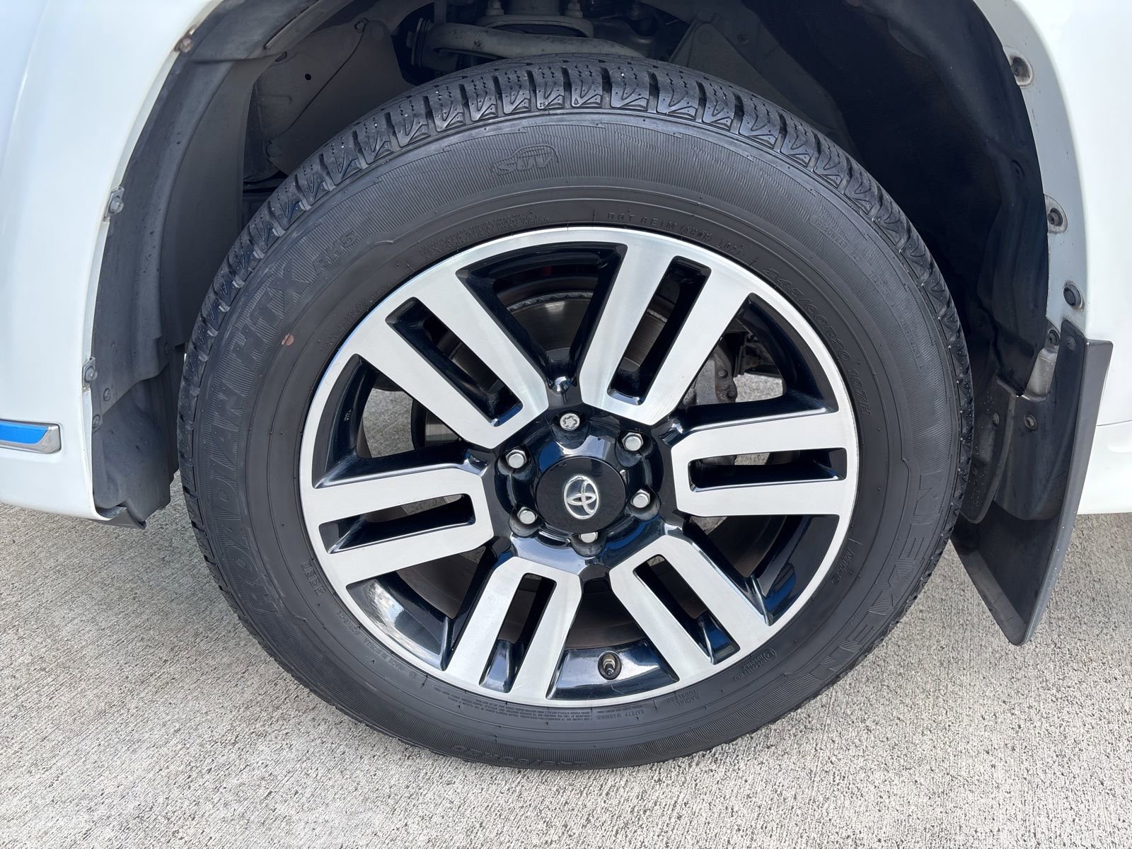 Used 2017 Toyota 4Runner Limited image 26