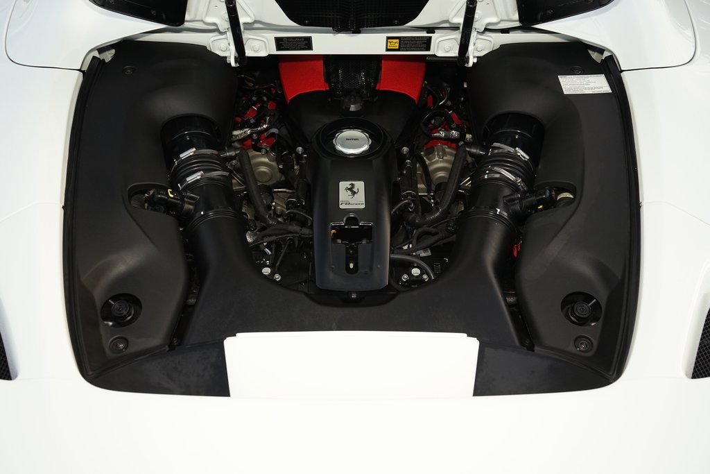 Used 2023 Ferrari F8 Tributo image 30