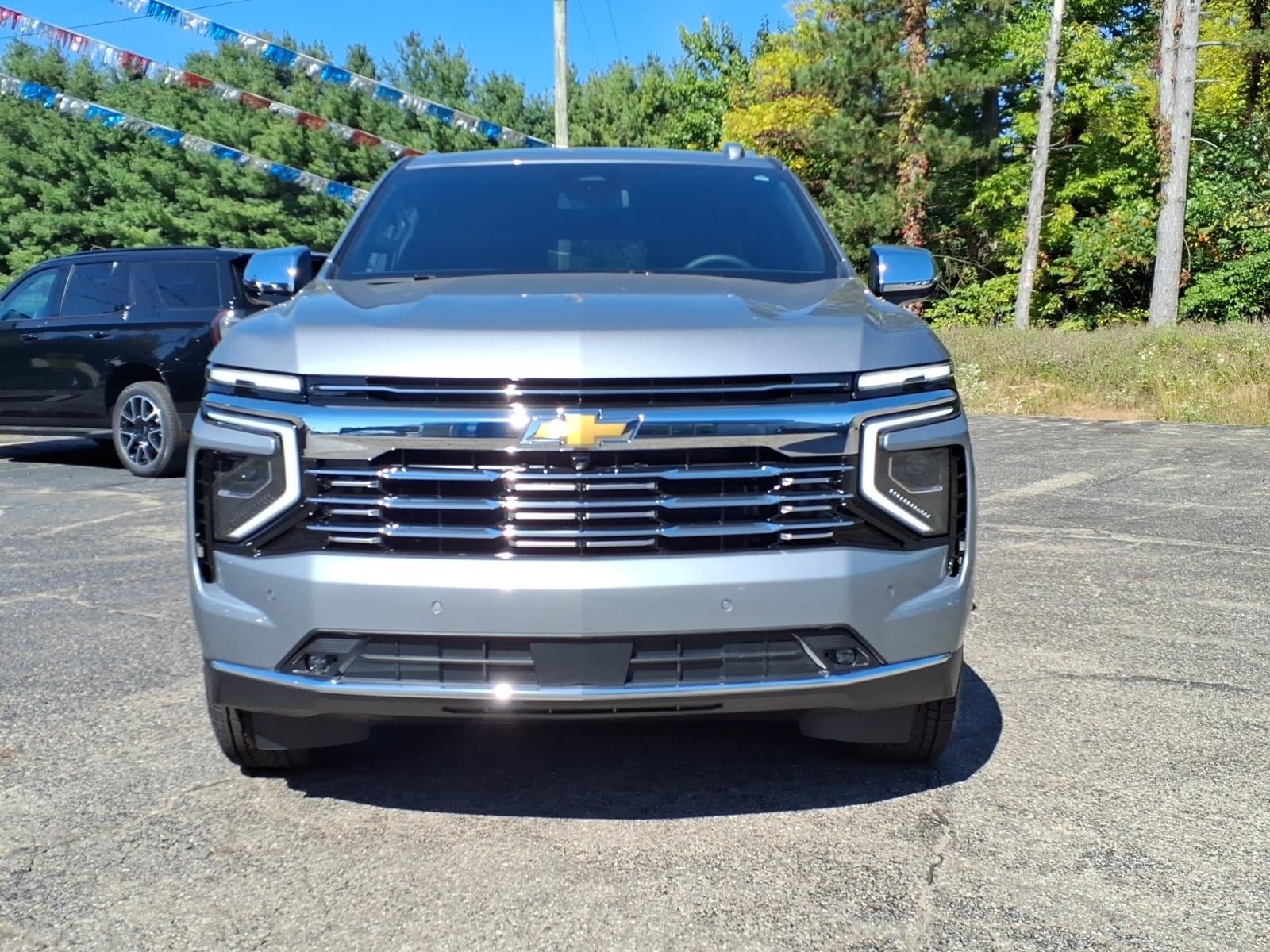 New 2026 Chevrolet Tahoe Premier w/ Sun And Tow Package AWD/4WD image 2