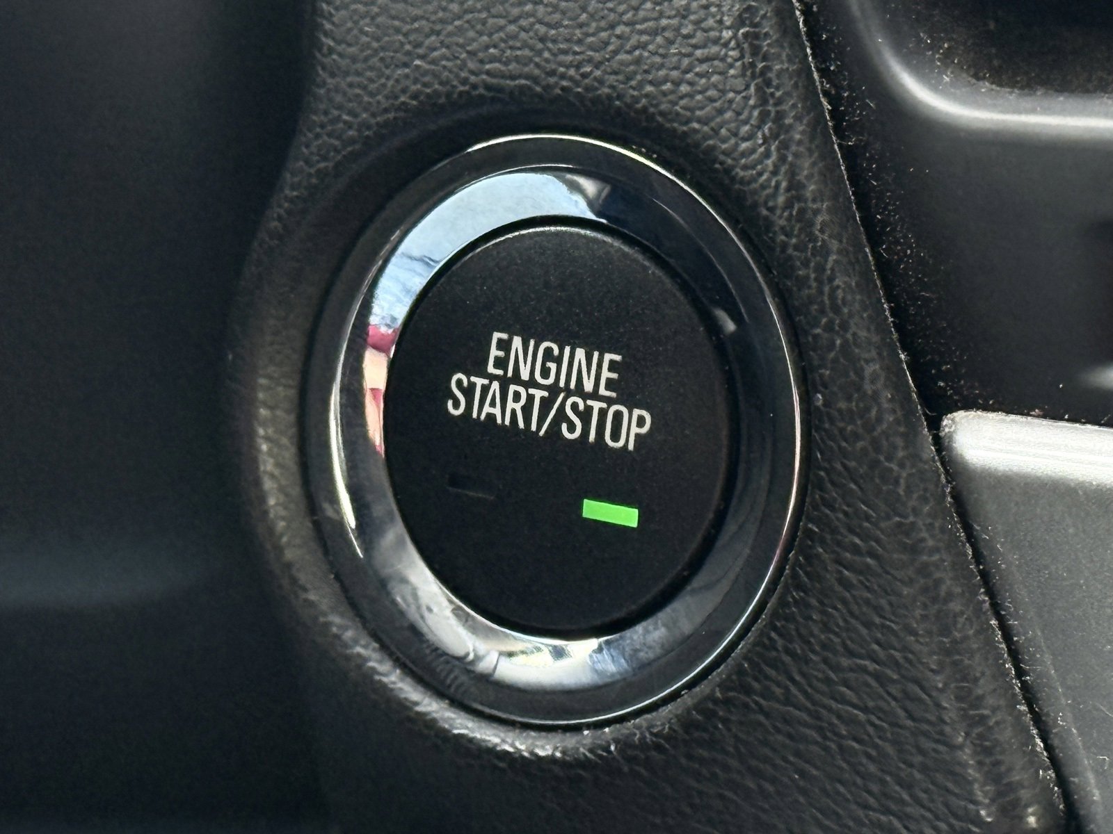 Used 2017 Chevrolet Suburban Premier image 27