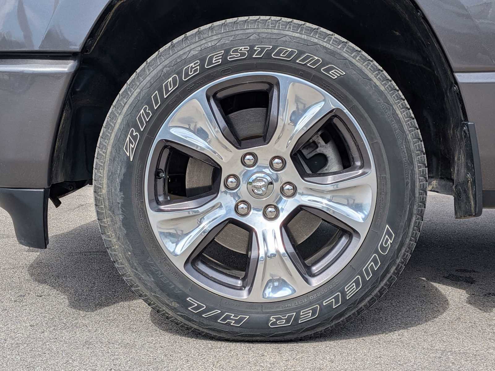 Used 2023 RAM 1500 Laramie AWD/4WD image 12
