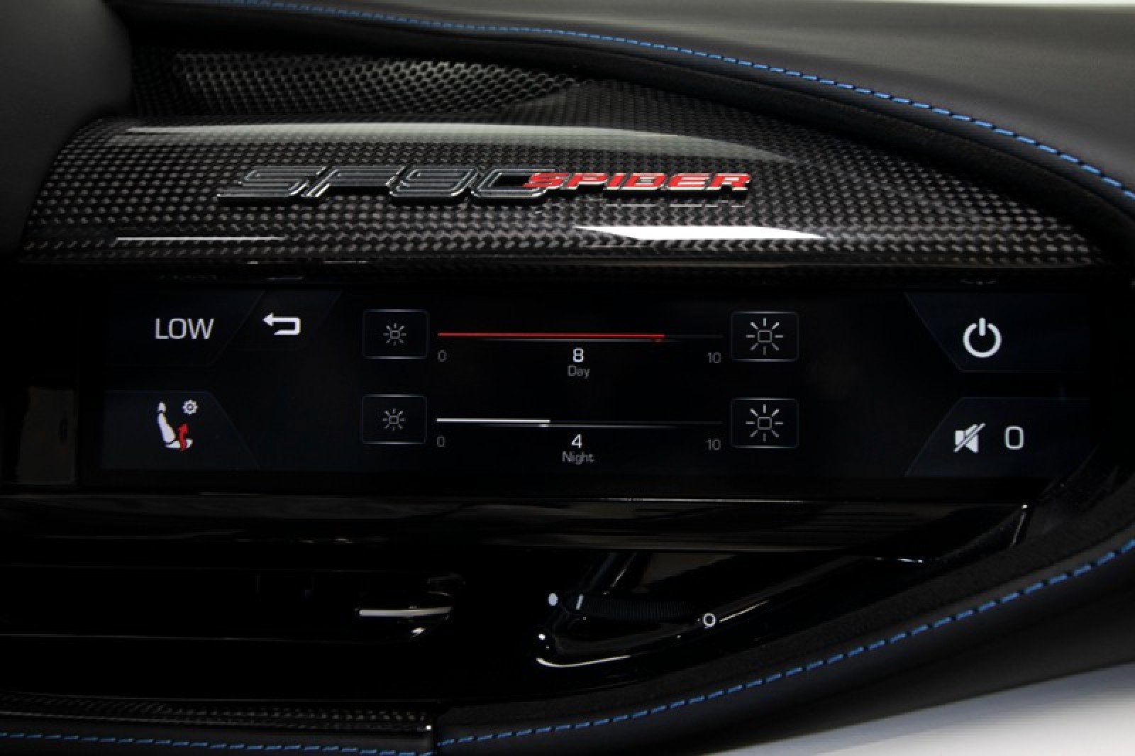 Used 2024 Ferrari SF90 Spider image 48