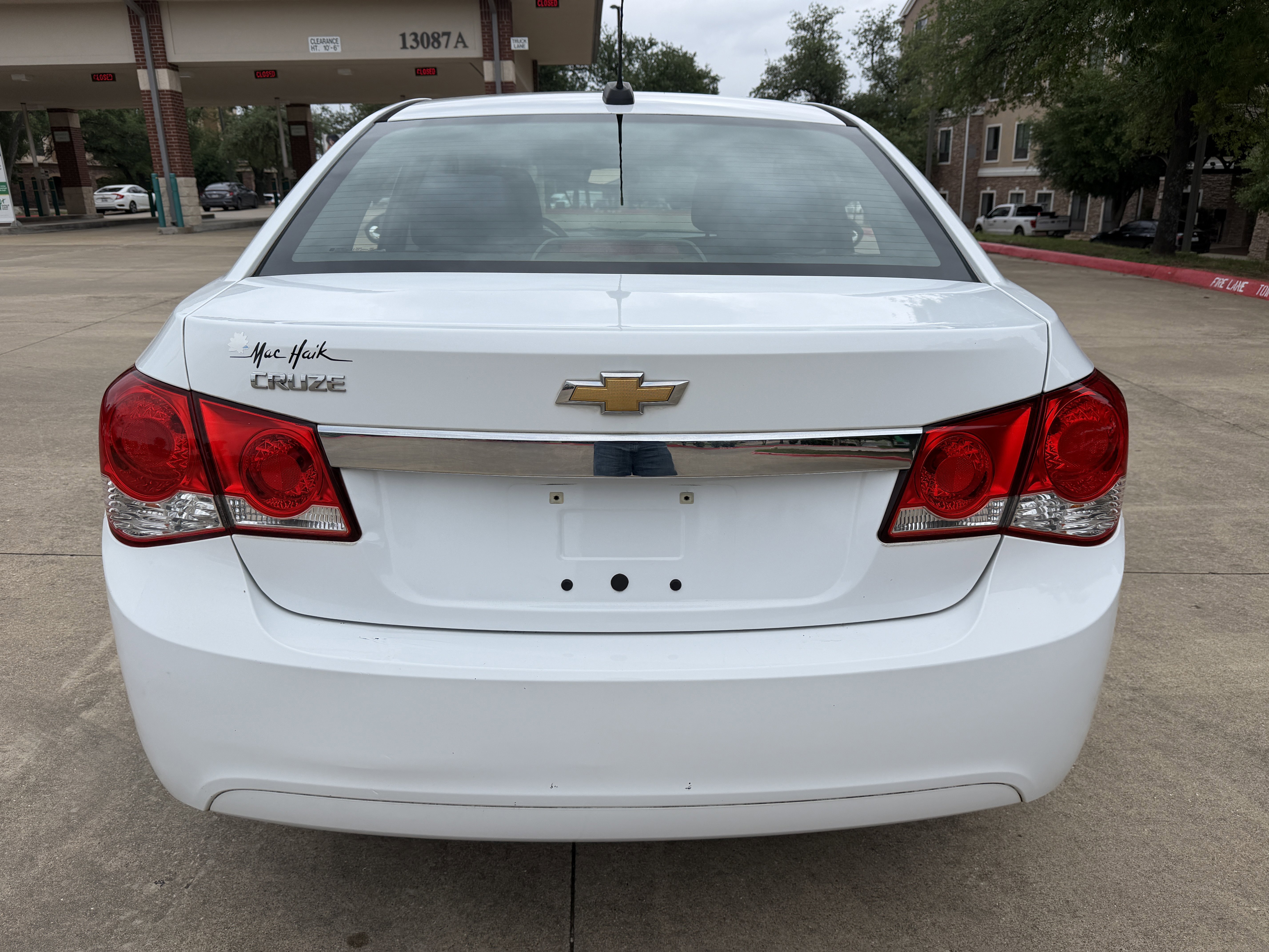 Used 2016 Chevrolet Cruze LS FWD image 6