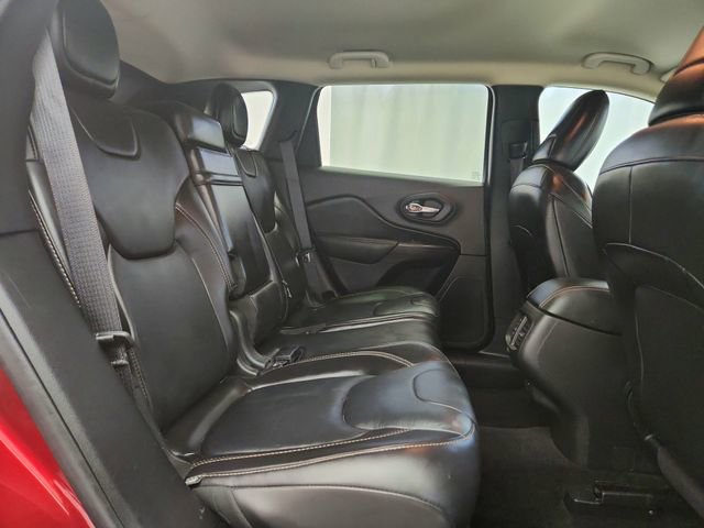 Used 2017 Jeep Cherokee Limited image 26