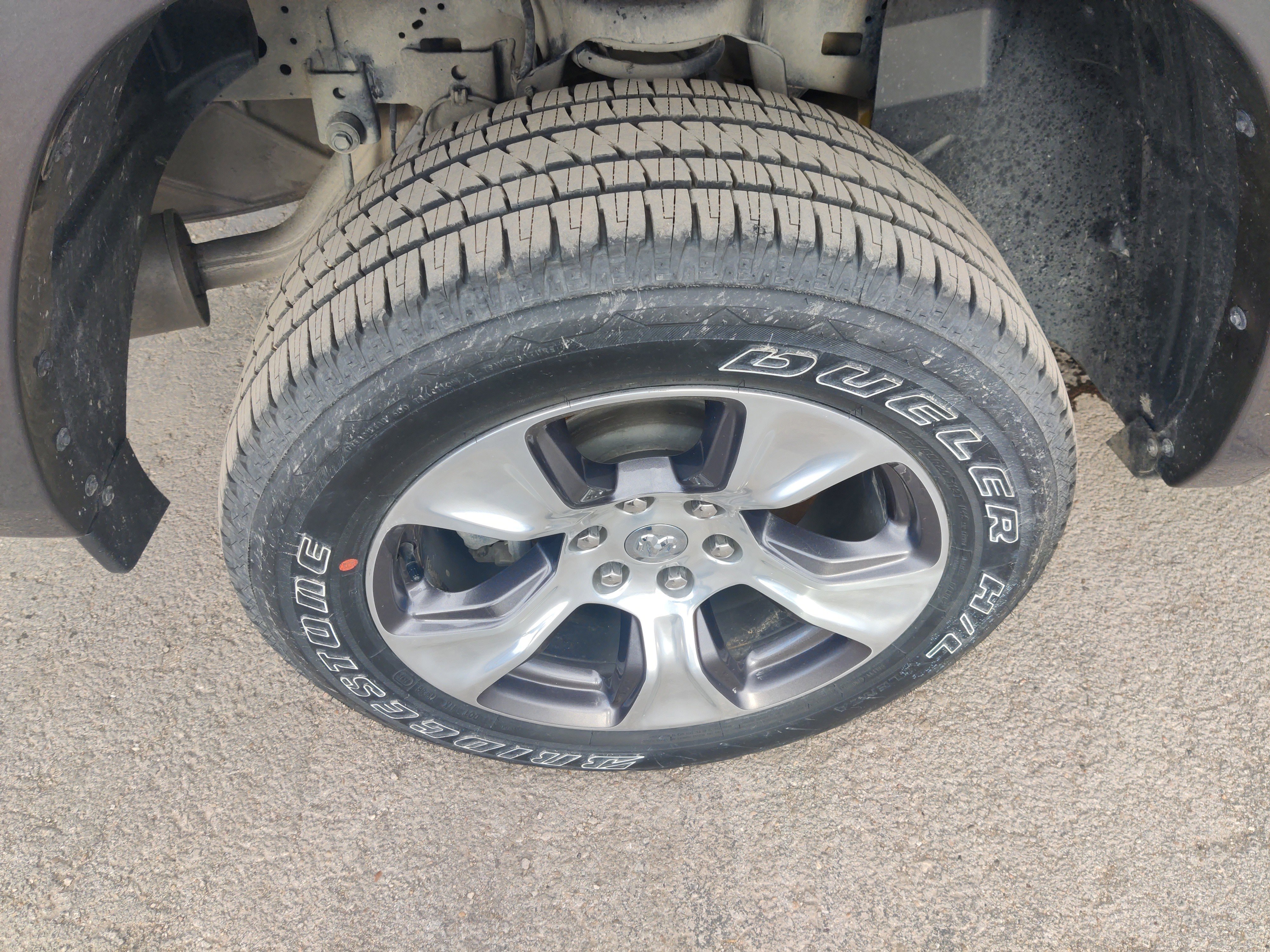 Used 2021 RAM 1500 Laramie image 15