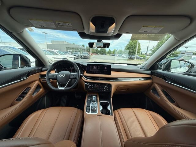 Certified 2025 INFINITI QX60 Sensory AWD/4WD image 2