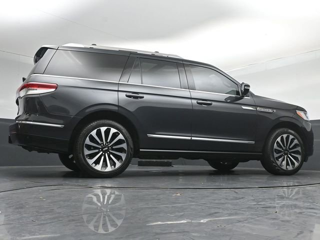 Used 2023 Lincoln Navigator Reserve AWD/4WD image 42