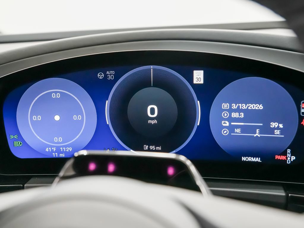 New 2026 Porsche Macan 4 Electric image 26