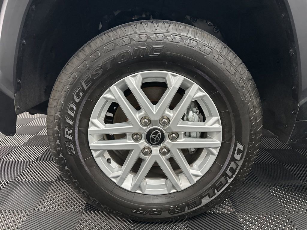 Used 2024 Toyota Tundra SR5 w/ SR5 Convenience Package AWD/4WD image 34