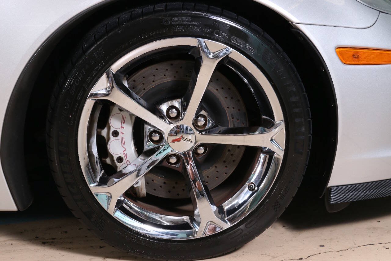 Used 2011 Chevrolet Corvette Grand Sport w/ Preferred Equipment Group RWD image 57