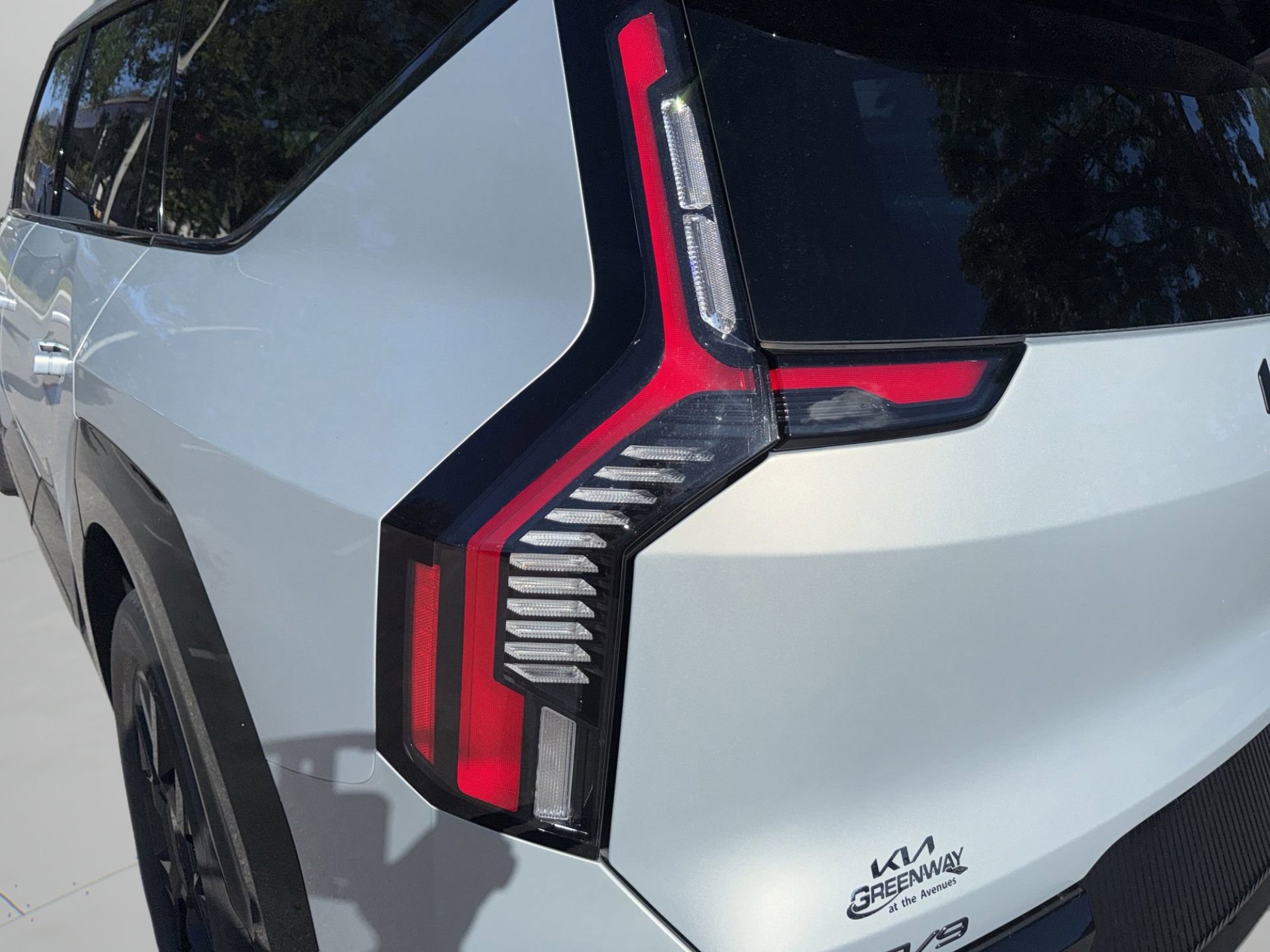 New 2026 Kia EV9 Land w/ Nightfall Edition Package AWD/4WD image 6