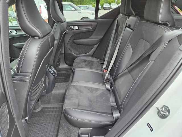 Certified 2023 Volvo XC40 Recharge Plus w/ Protection Package Premier AWD/4WD image 13
