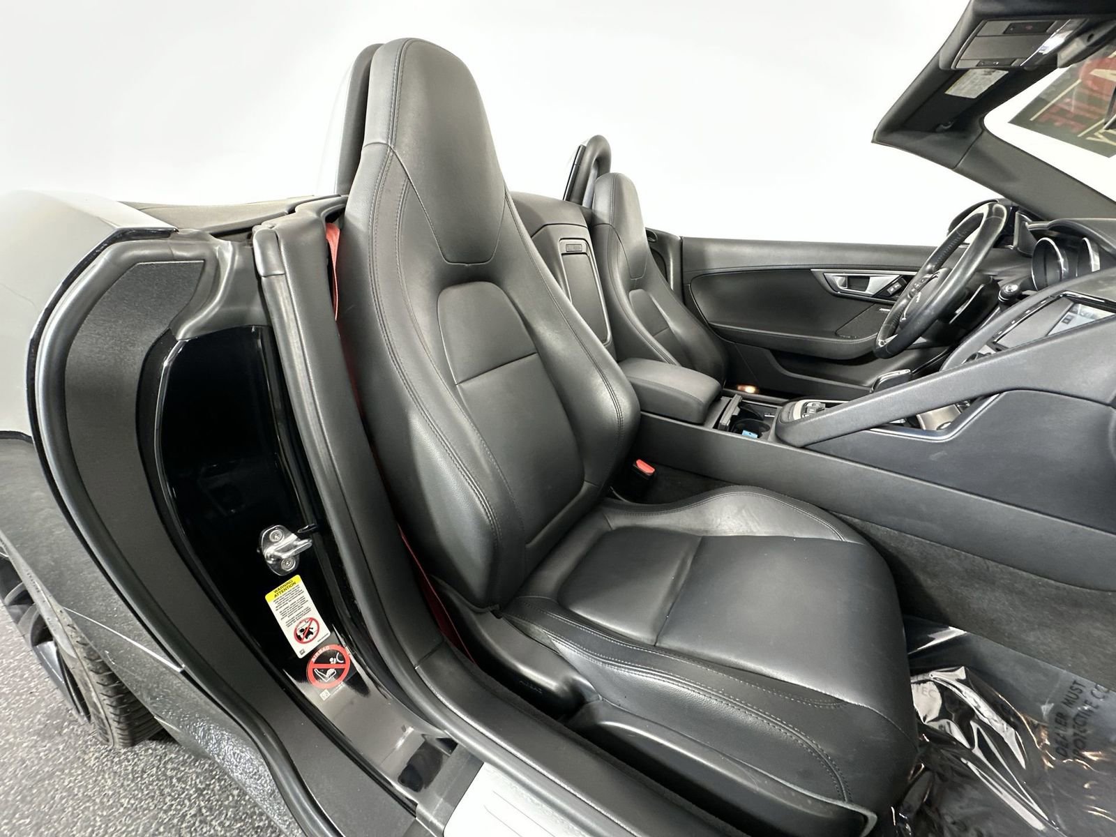 Used 2017 Jaguar F-TYPE Convertible image 28