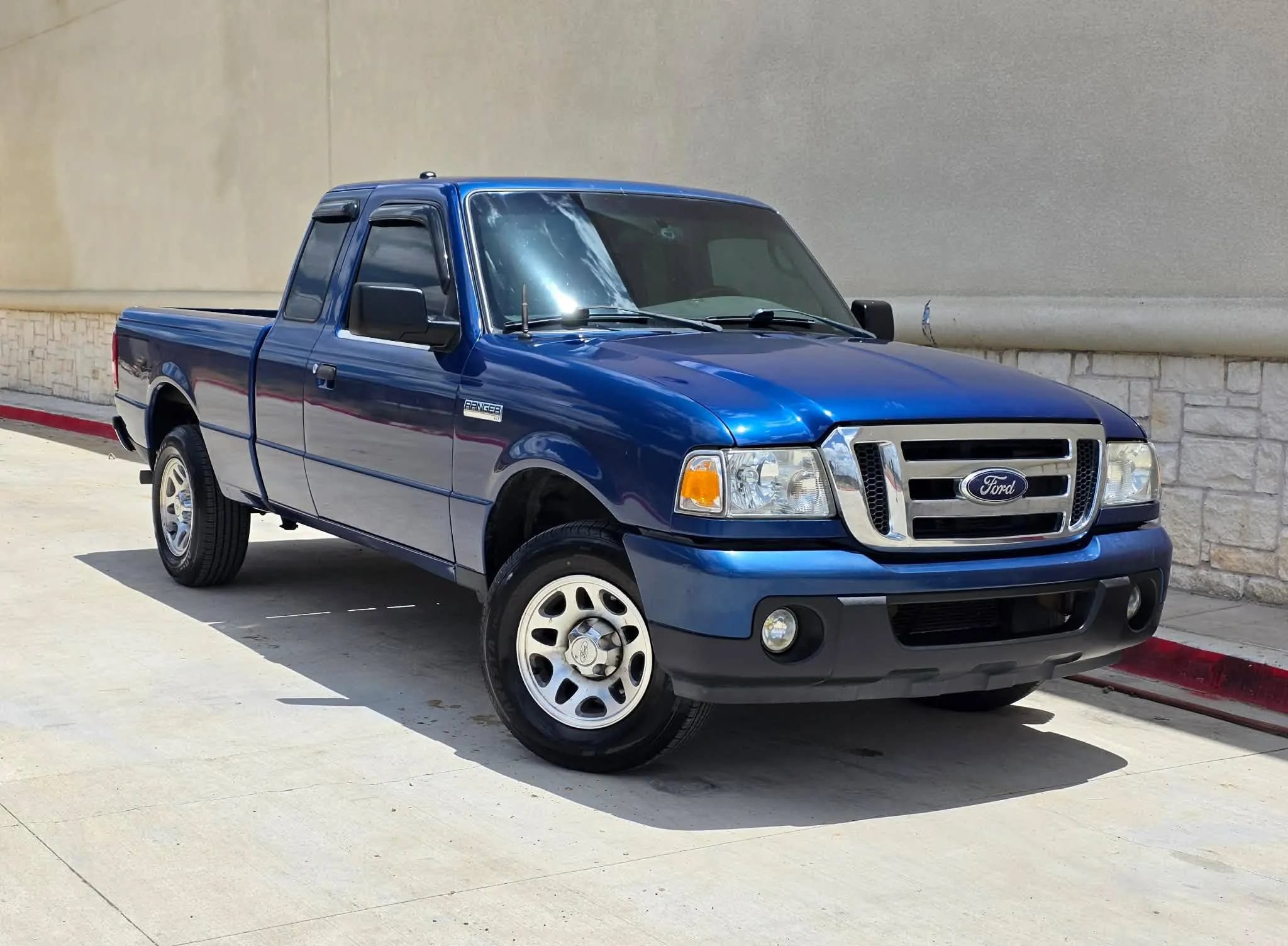 Used 2010 Ford Ranger Sport RWD image 1
