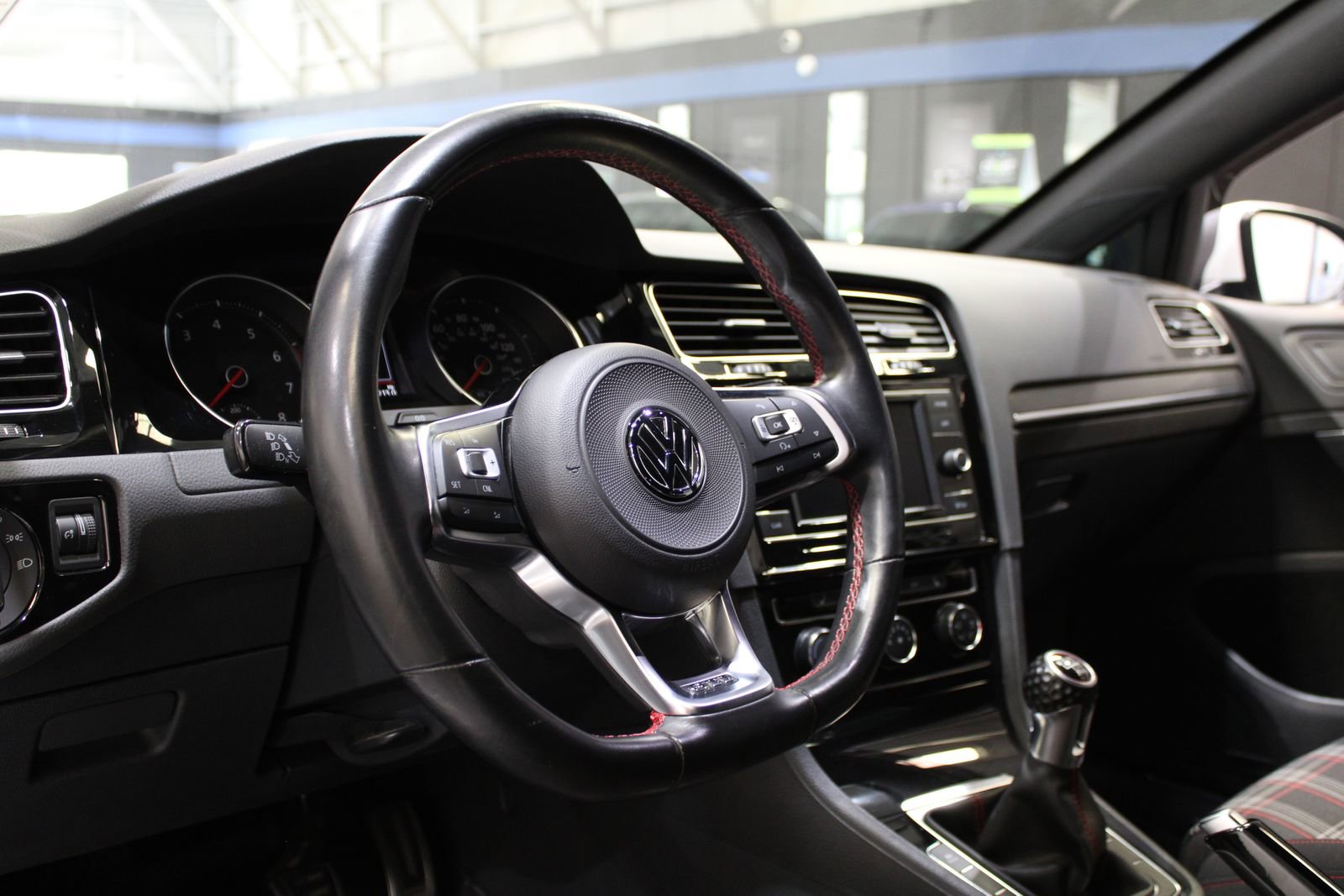 Used 2018 Volkswagen GTI S image 21