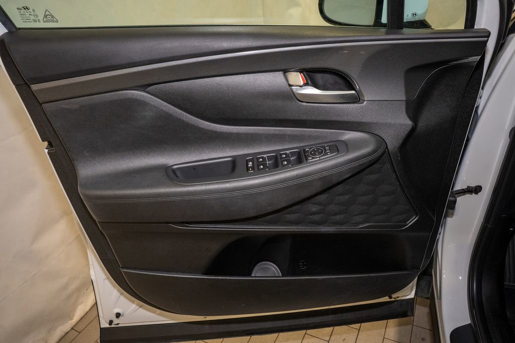 Used 2023 Hyundai Santa Fe SEL image 12