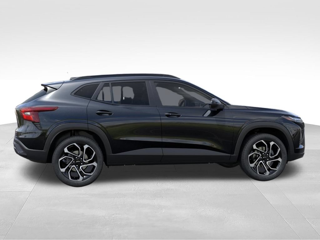 New 2026 Chevrolet Trax RS w/ Driver Confidence Package FWD image 7