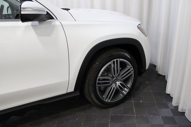 New 2026 Mercedes-Benz GLS 450 4MATIC image 12