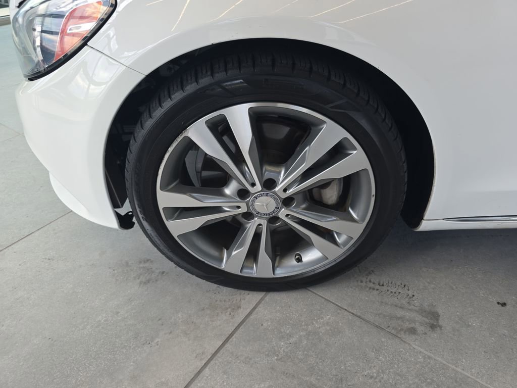 Used 2015 Mercedes-Benz C 300 Sedan image 35