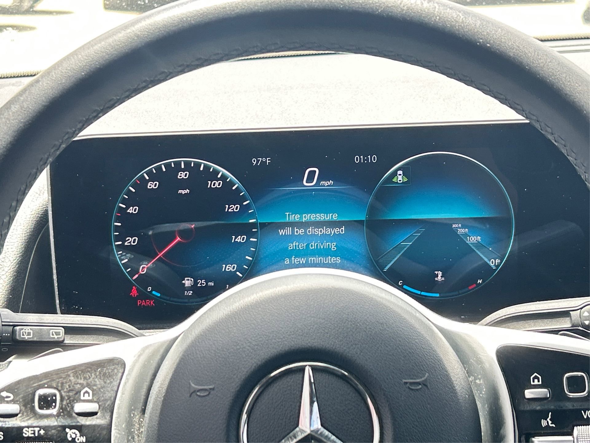 Used 2021 Mercedes-Benz GLB 250 4MATIC w/ Premium Package image 20