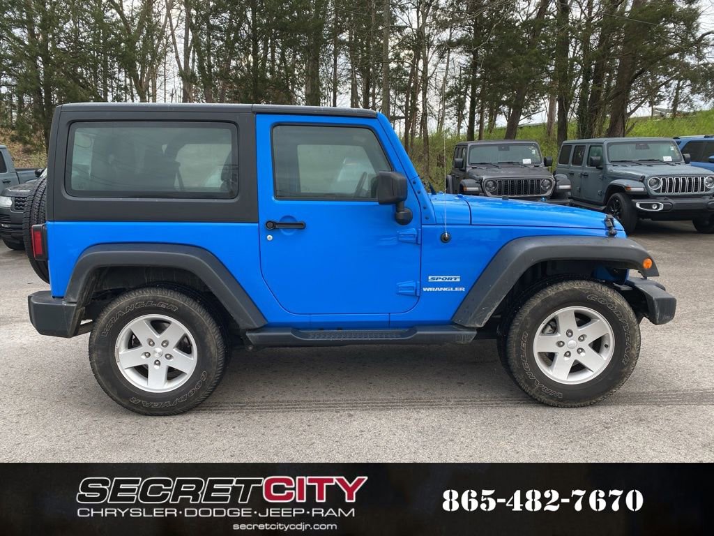 Used 2012 Jeep Wrangler Sport image 4