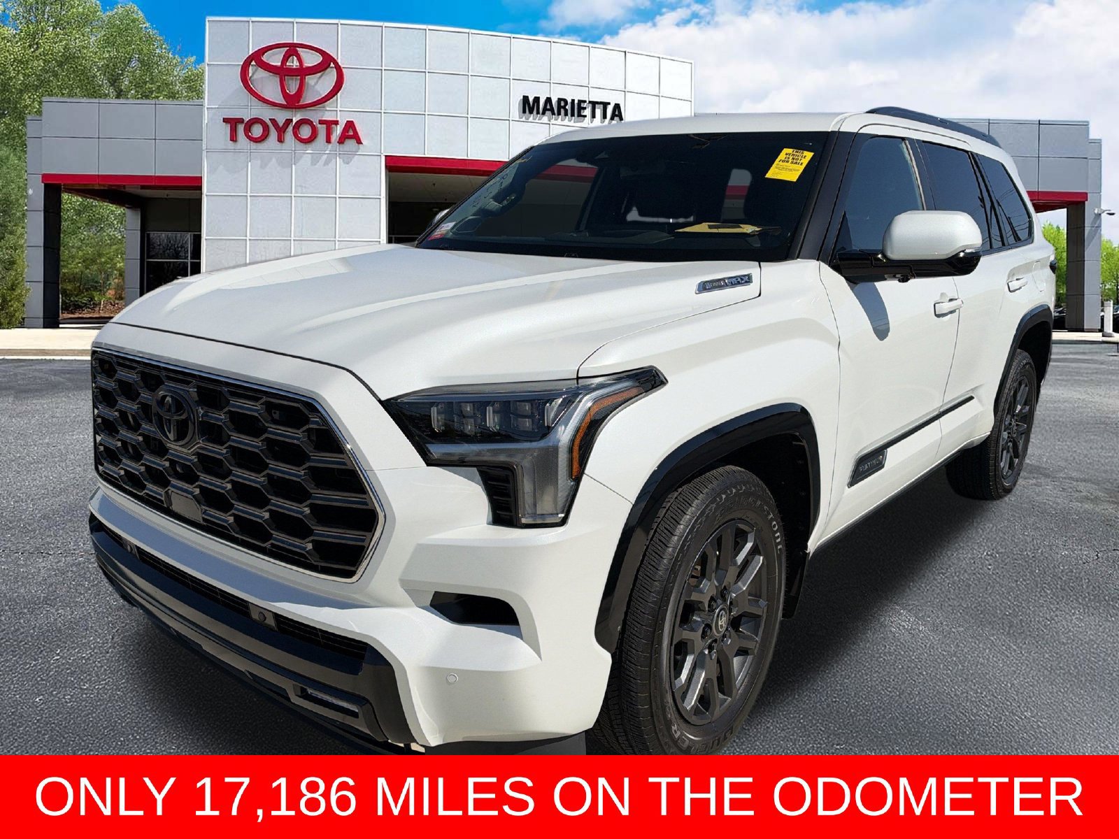 Certified 2025 Toyota Sequoia Platinum AWD/4WD image 3