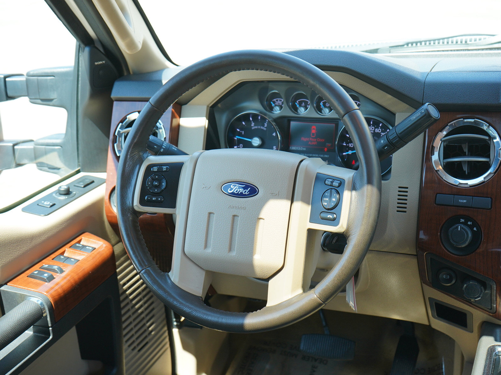 Used 2016 Ford F350 King Ranch AWD/4WD image 14