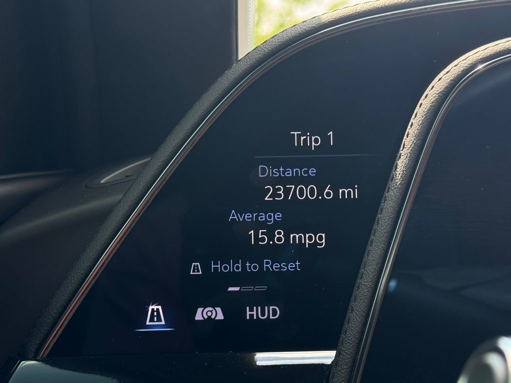 Used 2024 Cadillac Escalade ESV Sport Platinum w/ LPO, ONYX Package image 47