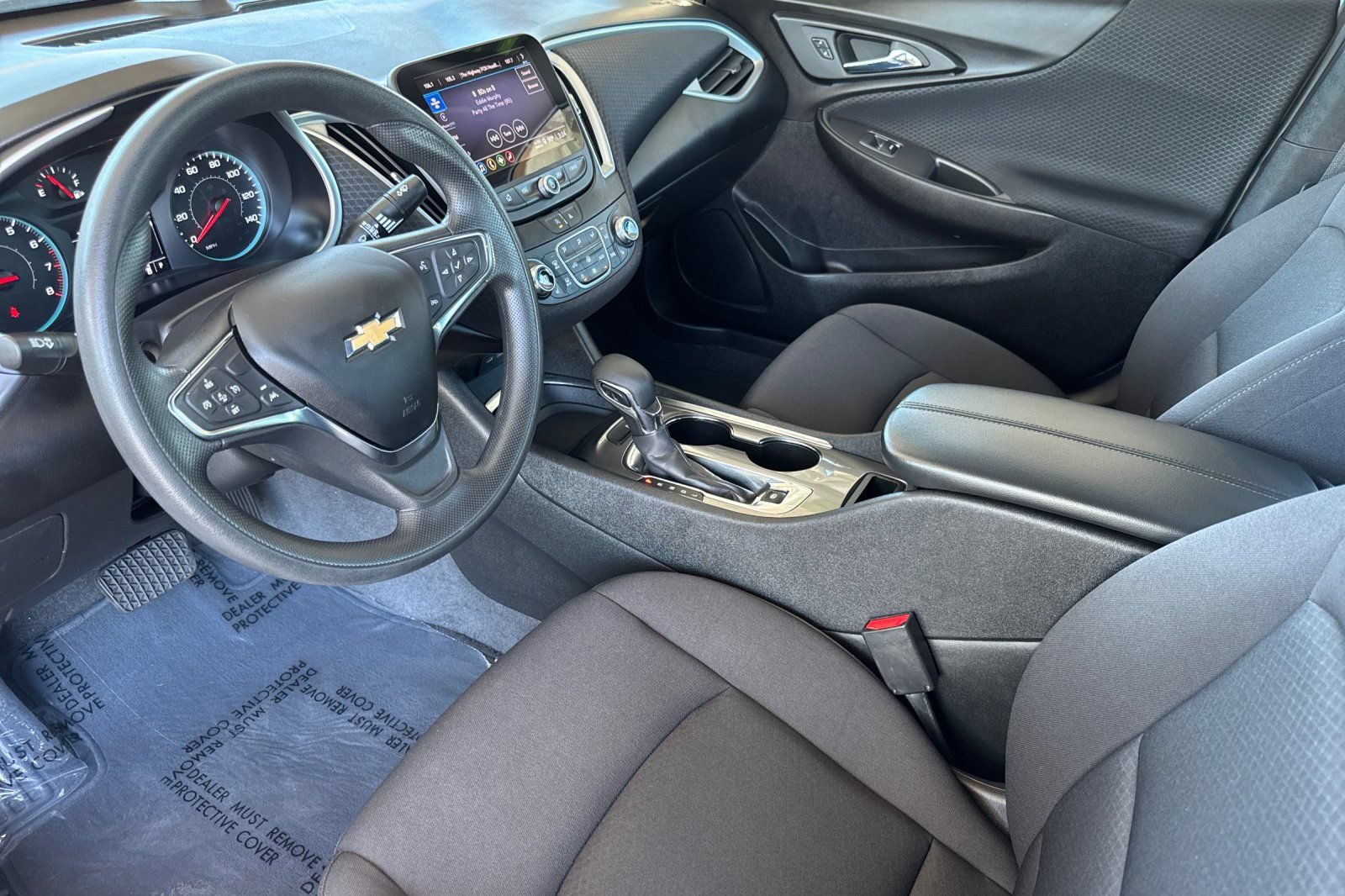 Used 2023 Chevrolet Malibu LT FWD image 5