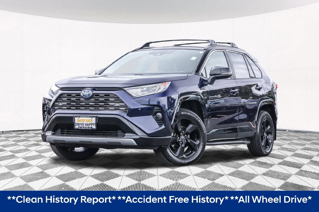 Used 2021 Toyota RAV4 XSE AWD/4WD image 2