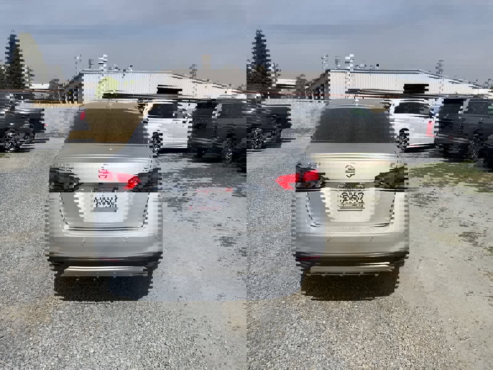 Used 2024 Nissan Versa SV image 4