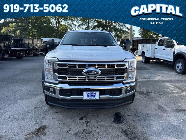 New 2026 Ford F550 4x4 Crew Cab image 4