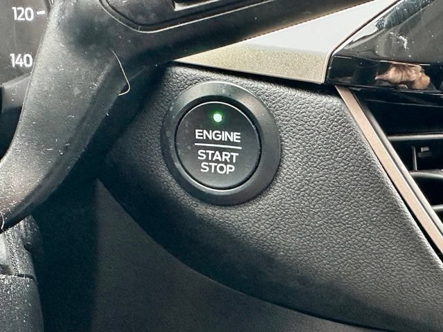 Used 2021 Ford Escape SEL FWD image 31
