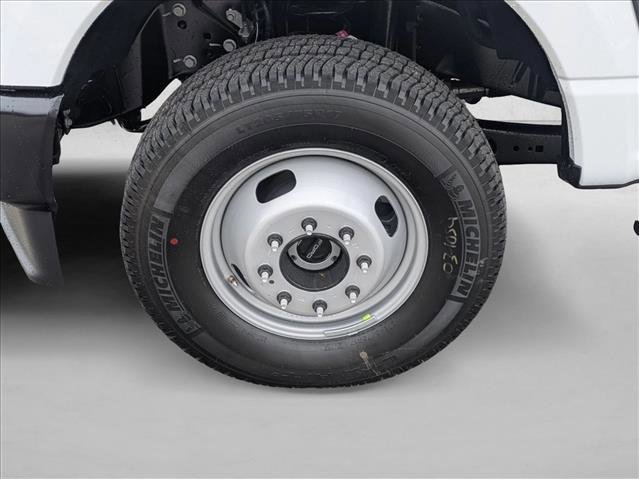 New 2026 Ford F350 XL image 9