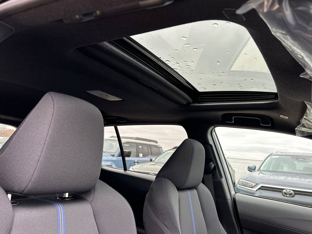 New 2026 Toyota Corolla Cross SE image 13