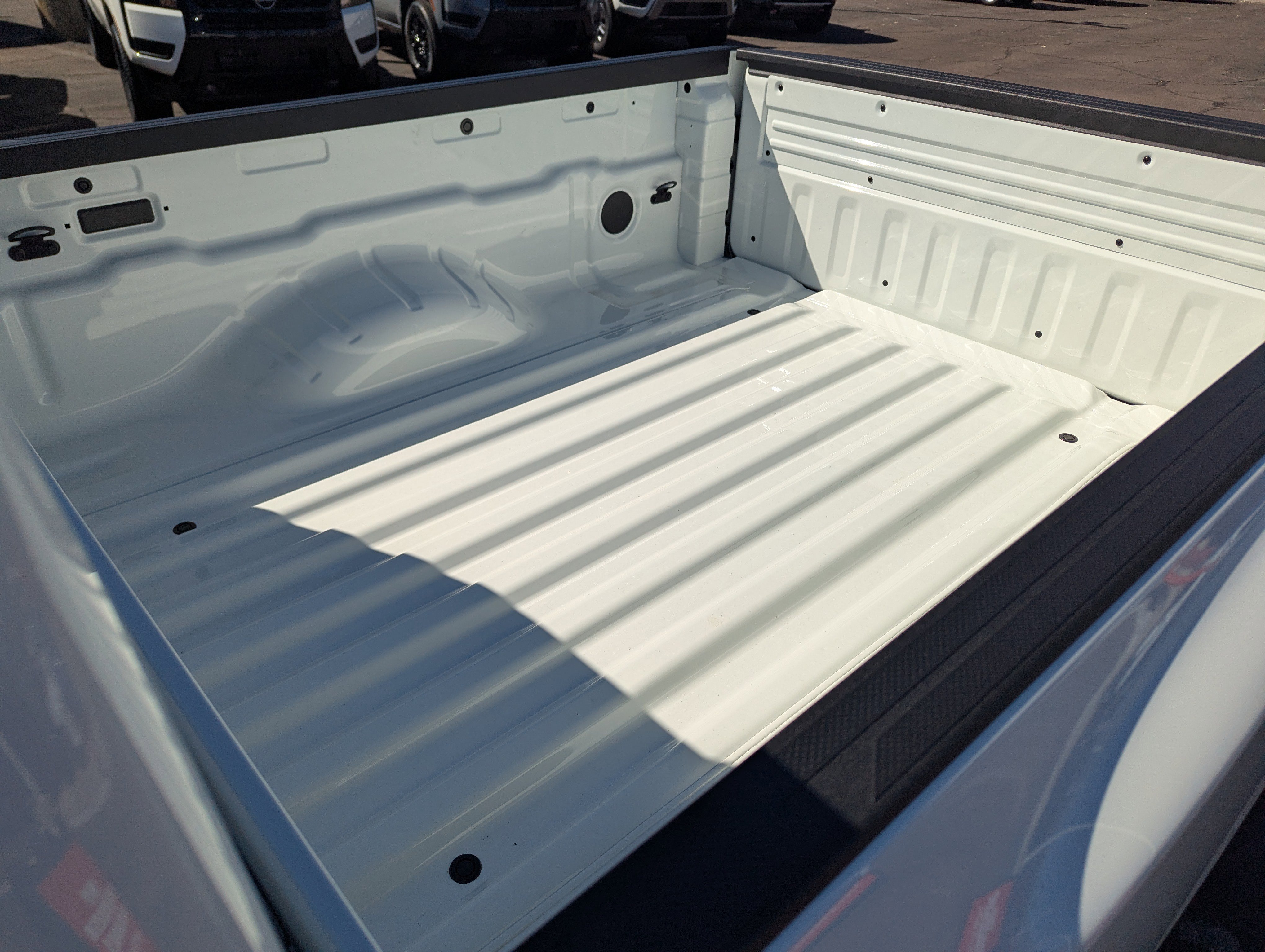 New 2026 Nissan Frontier S image 8