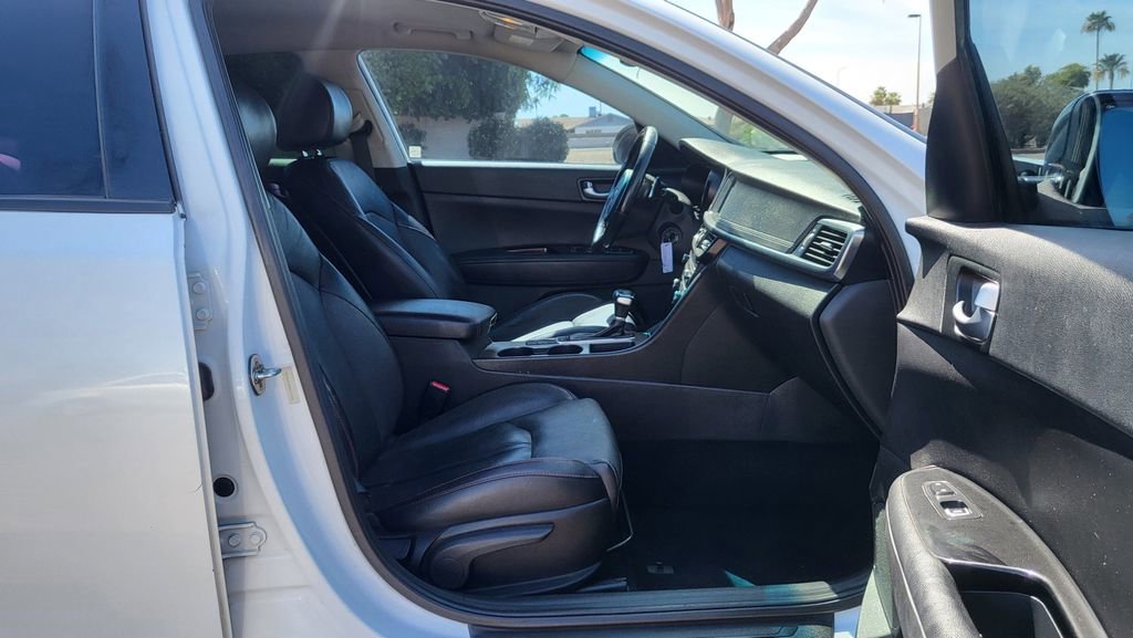 Used 2017 Kia Optima SX FWD image 17