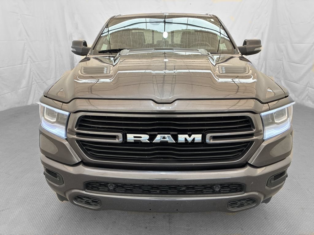Used 2023 RAM 1500 Laramie AWD/4WD image 2