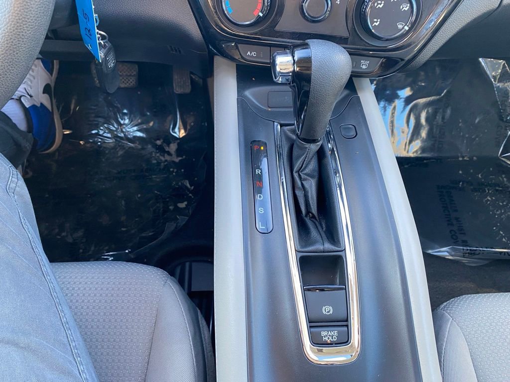 Used 2022 Honda HR-V LX image 15