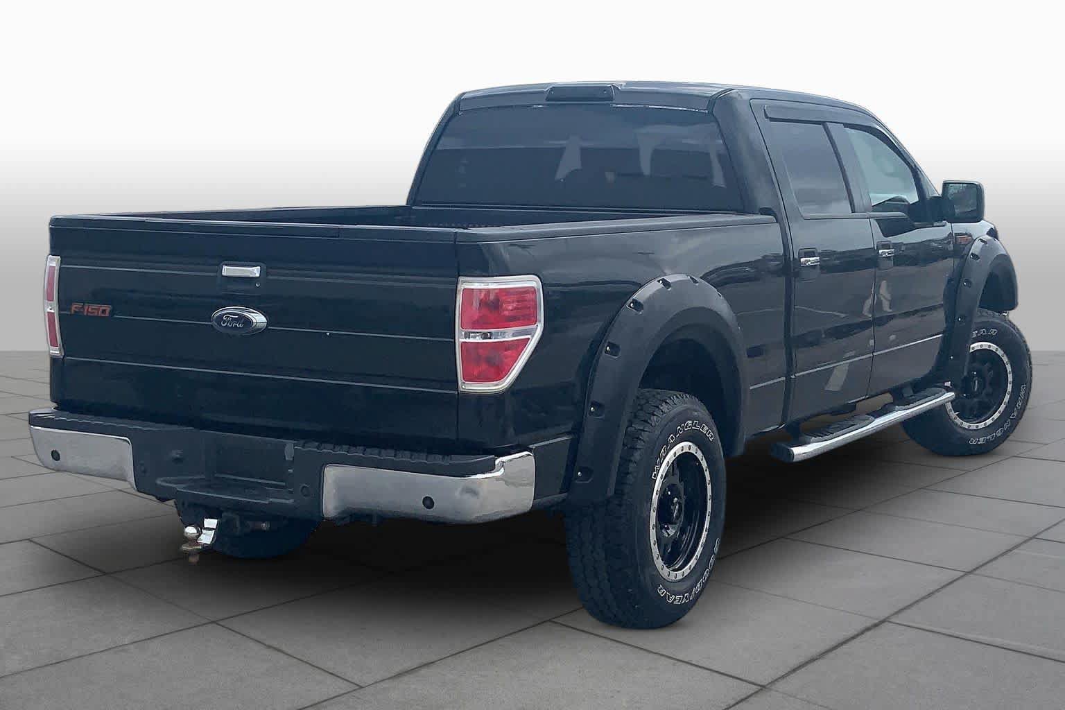 Used 2014 Ford F150 XLT w/ Equipment Group 302A Luxury AWD/4WD image 13