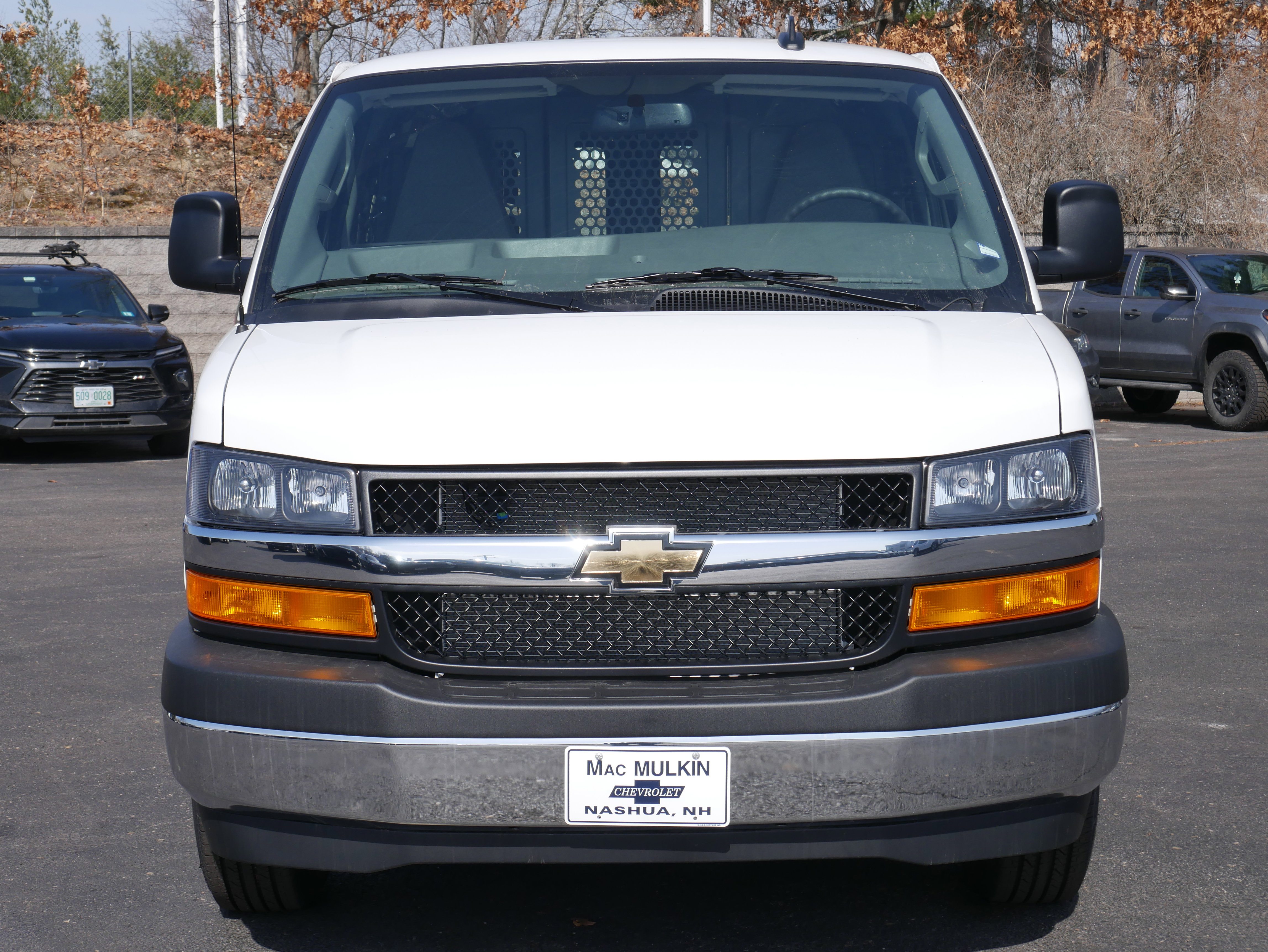 New 2025 Chevrolet Express 2500 w/ Driver Convenience Package image 2