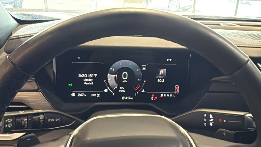 Used 2025 GMC Acadia Elevation w/ Elevation Premium Package image 29