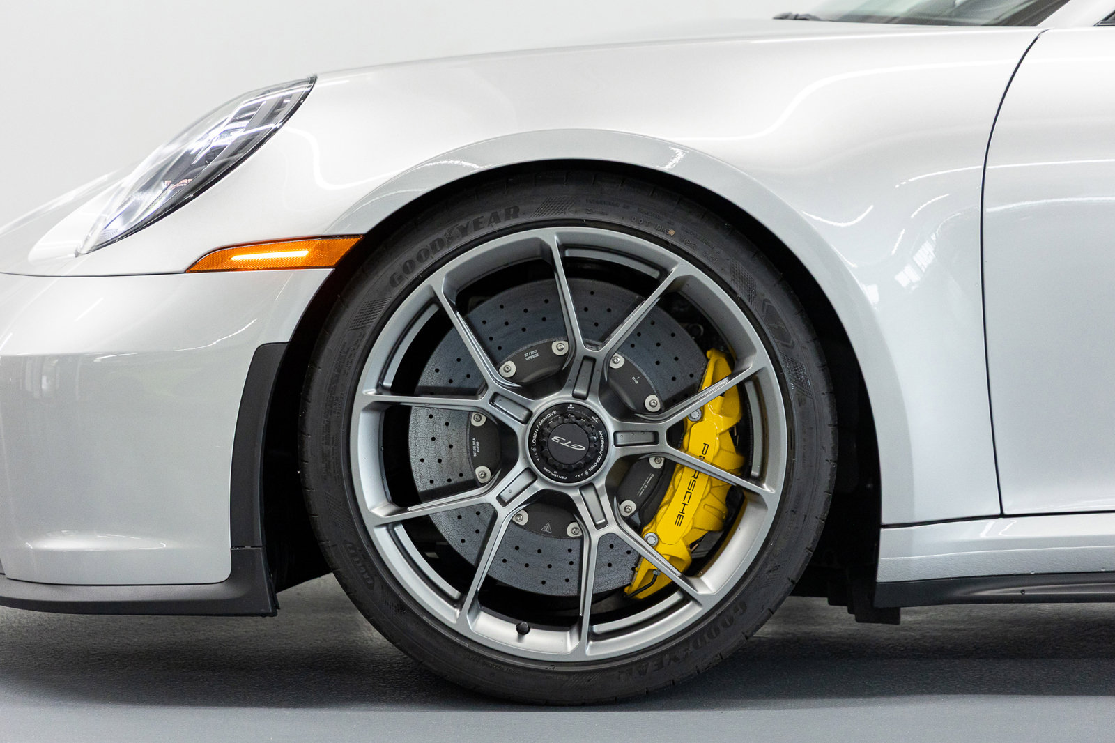 Used 2022 Porsche 911 GT3 RWD image 19