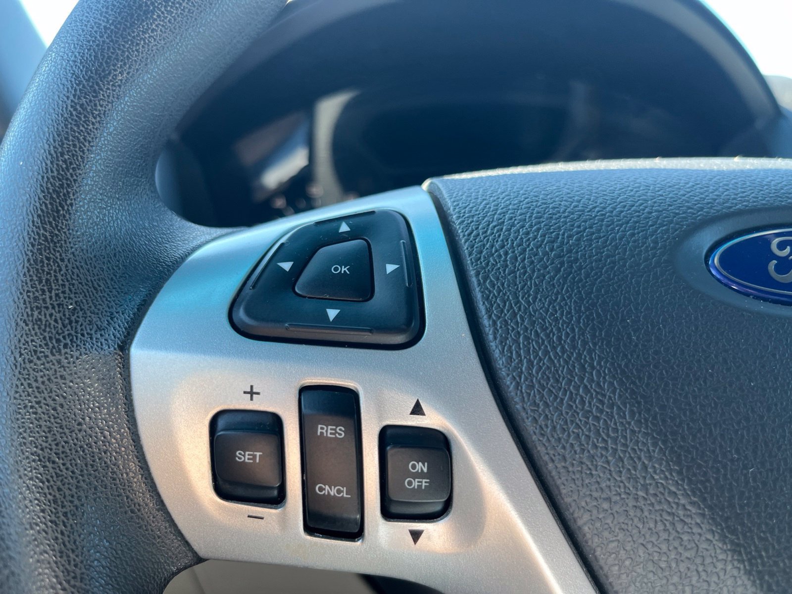 Used 2014 Ford Explorer FWD image 13