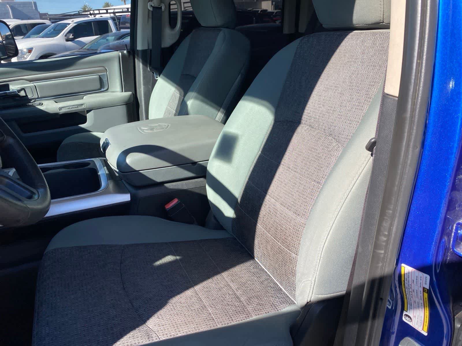Used 2016 RAM 2500 SLT w/ Protection Group AWD/4WD image 13