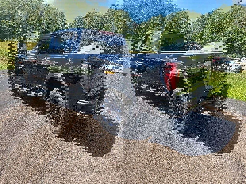 New 2026 GMC Sierra 3500 AT4 image 3