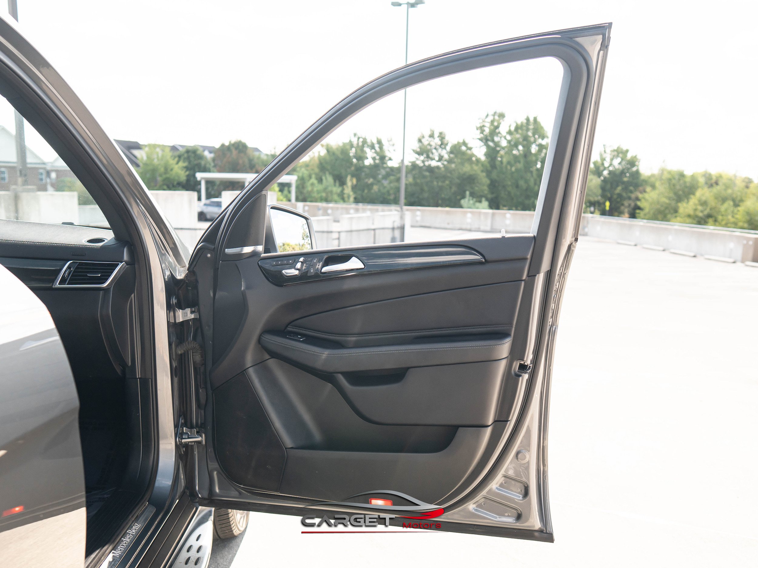 Used 2019 Mercedes-Benz GLS 450 4MATIC image 41