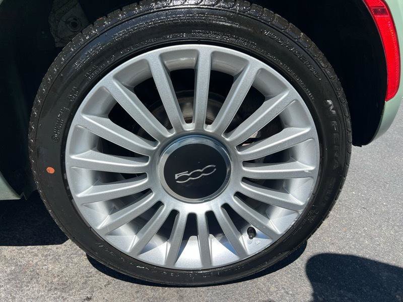 Used 2017 FIAT 500 Lounge FWD image 22